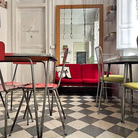 Via Zara Arararooms Albergue *