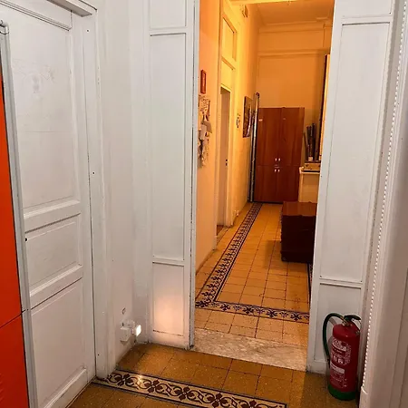 Via Zara Arararooms Hostel *
