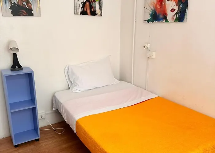 Hostal Via Zara Arararooms