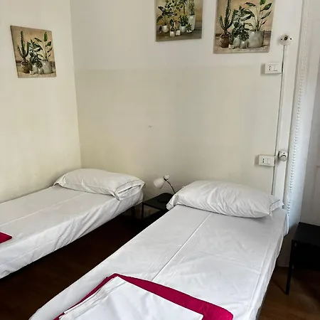 Hostel Via Zara Arararooms Palermo