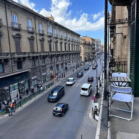 Via Zara Arararooms