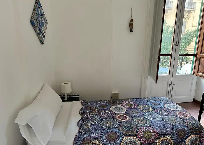 Via Zara Arararooms Palermo